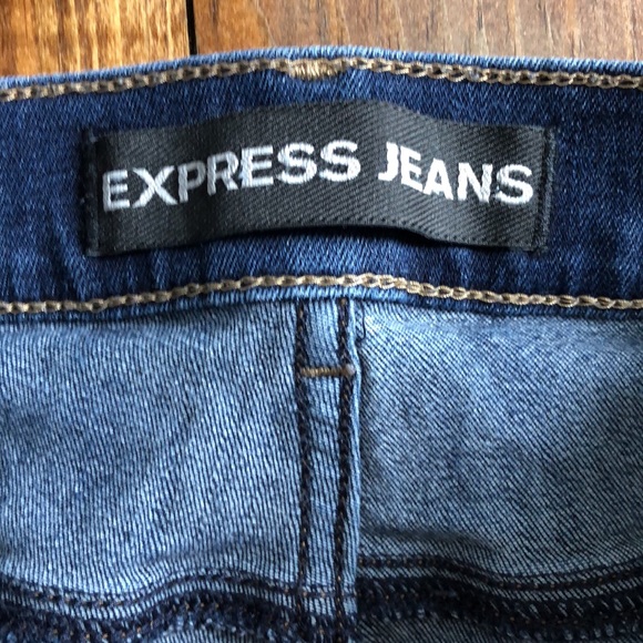 Women’s Express Jeans - Picture 2 of 4